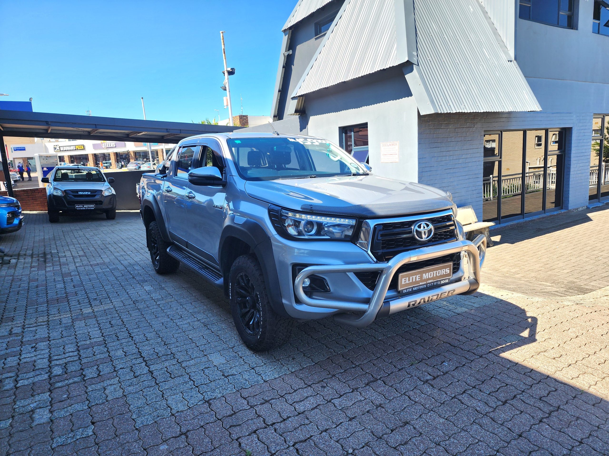2017 TOYOTA HILUX 2.8GD-6 RAIDER 4X4 D/C